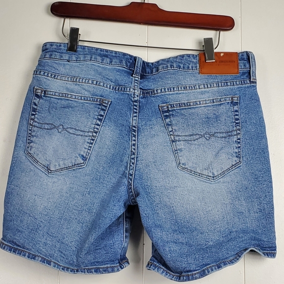 Lucky Brand factory distressed shorts size 8 / 29 - Picture 10 of 11